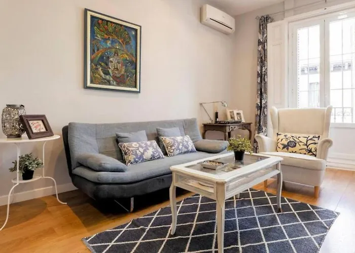 Cozy Modern With Balconies - Sol - Gran Via